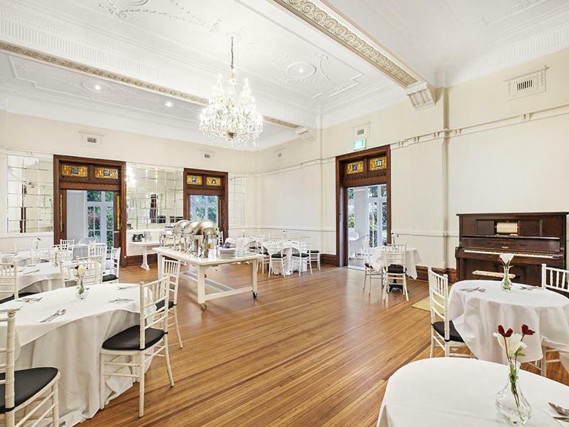 The Robertson Hotel Buitenkant foto